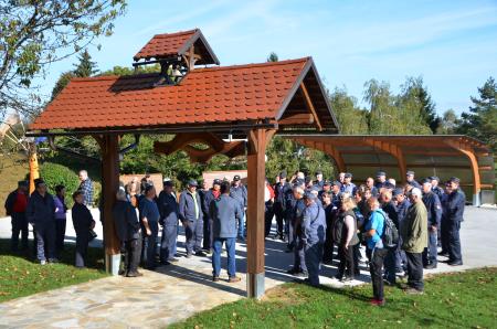 Srecanje gasilskih veteranov_ Cebelarstvo ROGELJ_3